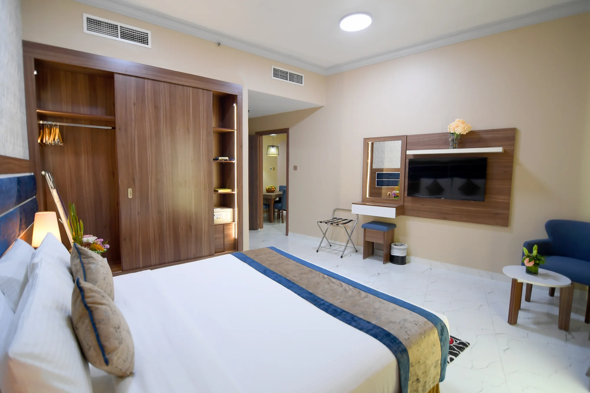 Deluxe Suite