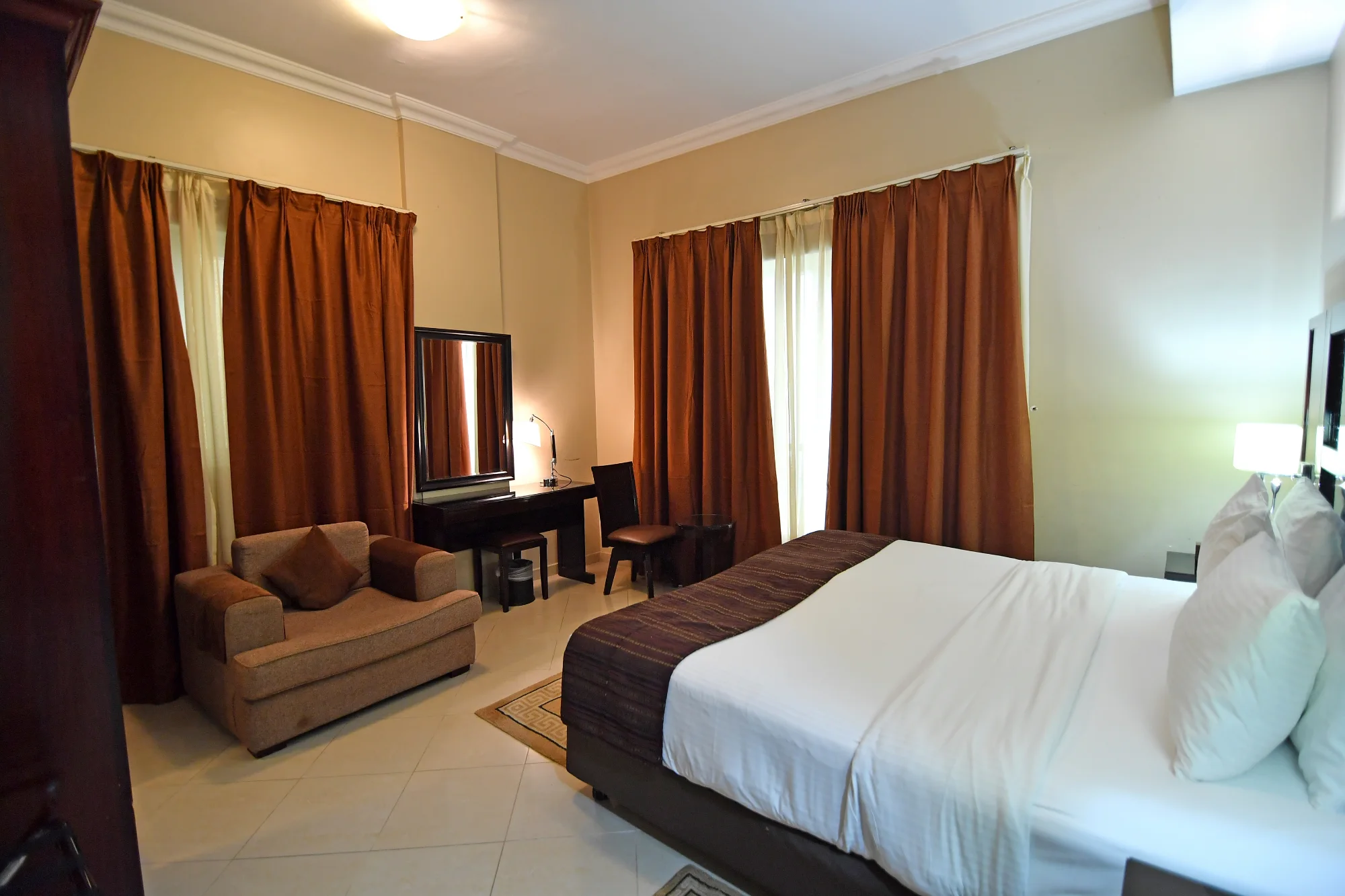 One Bedroom Apartment